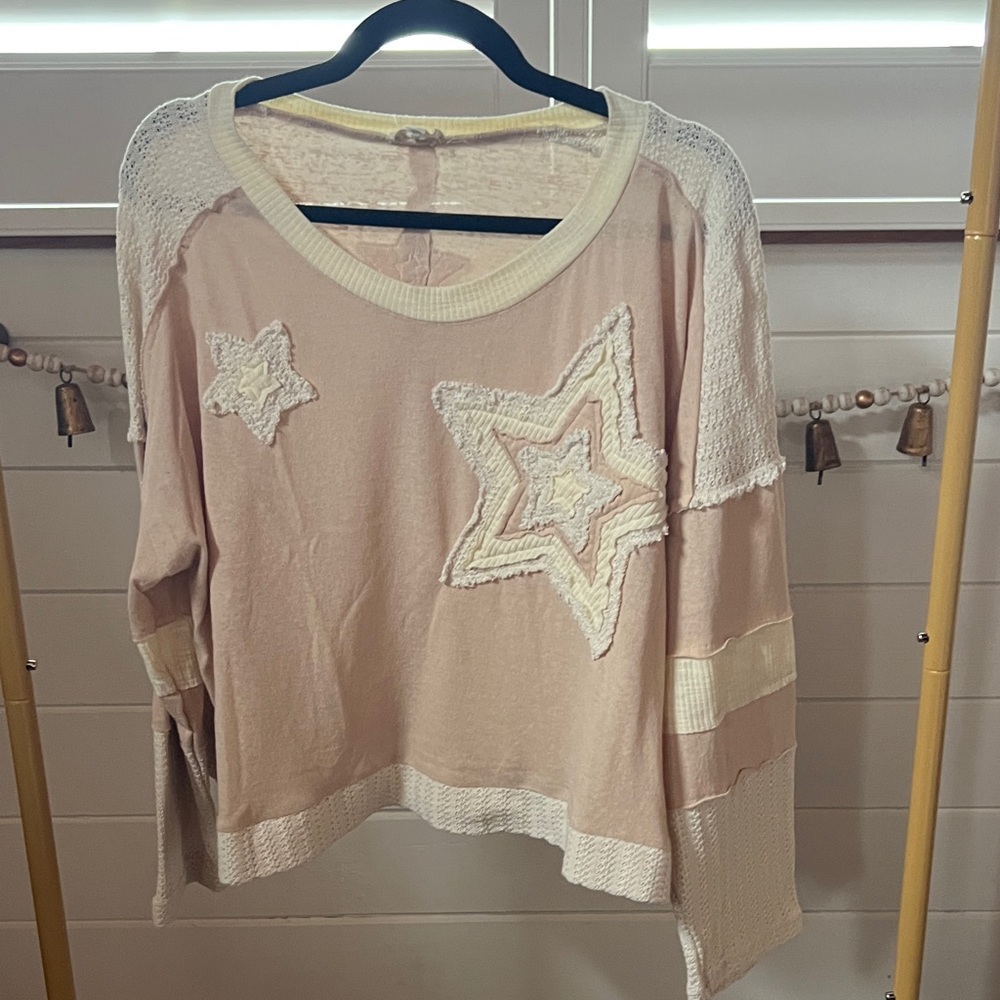 POL Star Embellished Cream Mom Crop Top